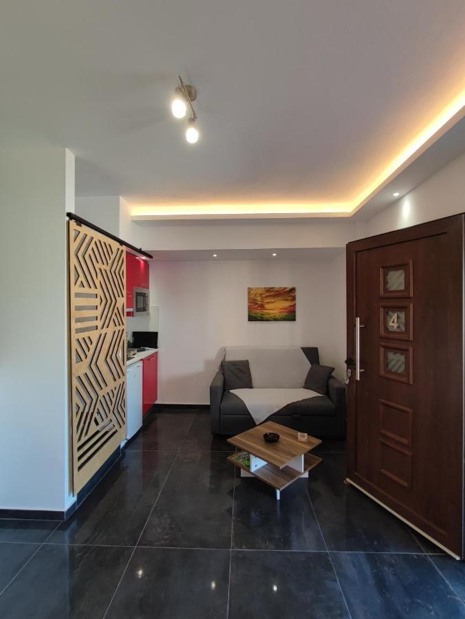 Theasis 4 Luxury Studio With Sea View ネオス・マルマラス エクステリア 写真